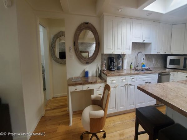 Aspen Home 987619