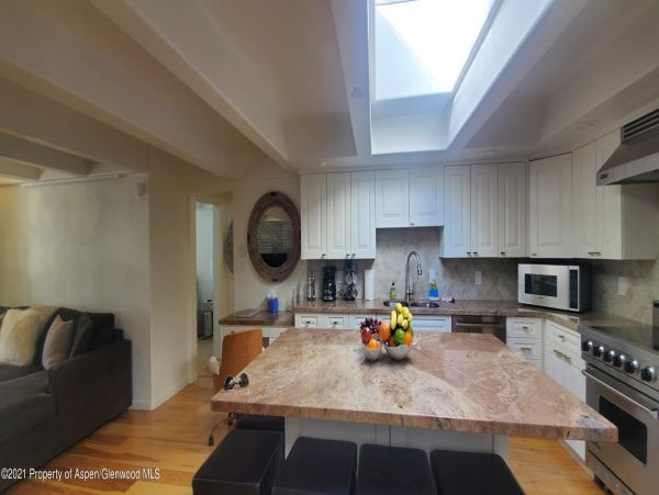 Aspen Home 987619