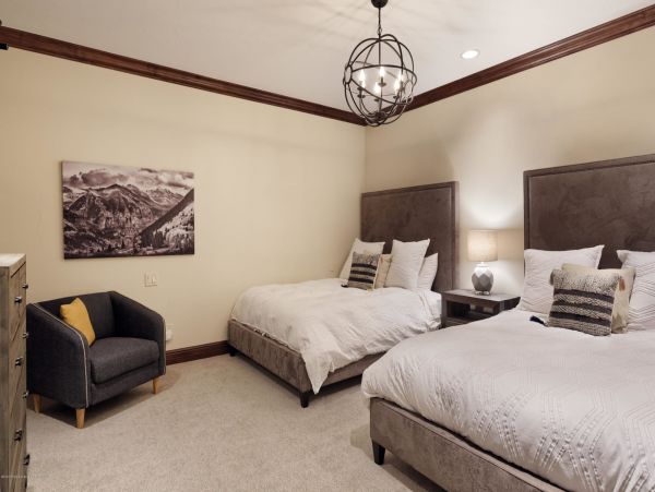 Aspen Home 987620