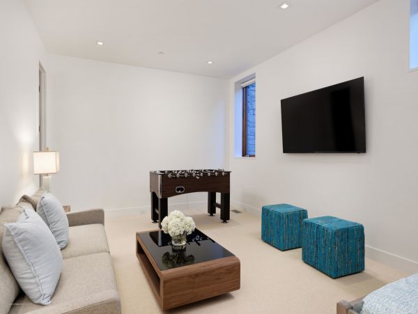 Aspen Home 987622