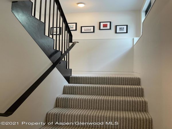 Aspen Home 987624
