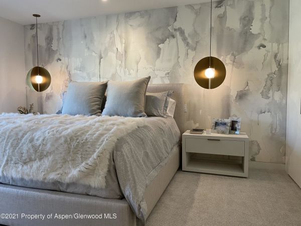 Aspen Home 987624