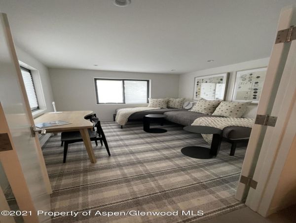 Aspen Home 987624