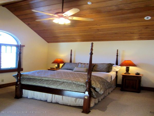 Aspen Home 987630