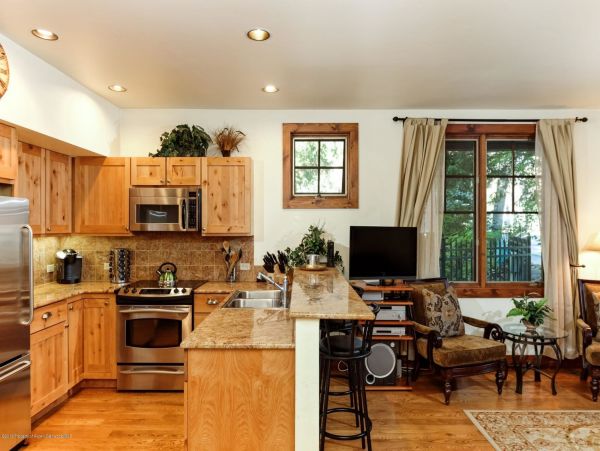 Aspen Home 987631