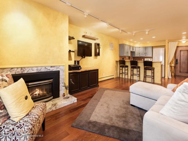 Aspen Home 987633