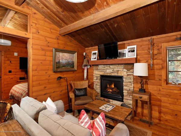 Aspen Home 987634