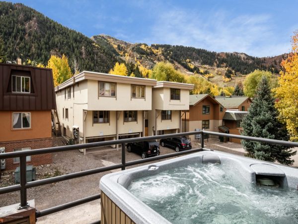 Aspen Home 987635