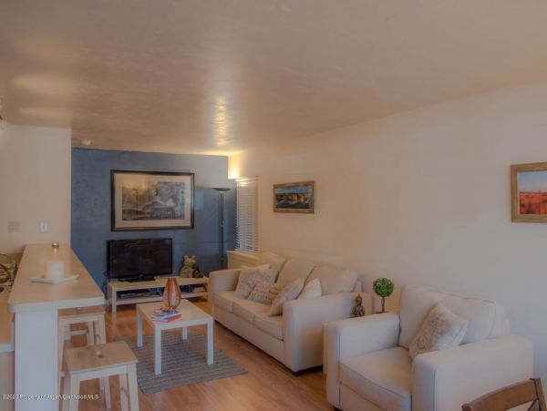 Aspen Home 987637