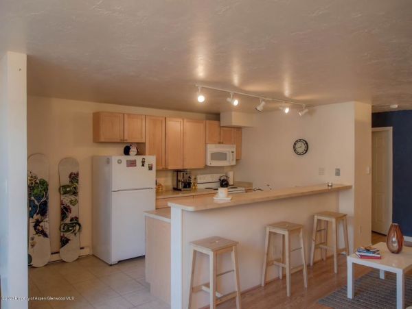 Aspen Home 987637
