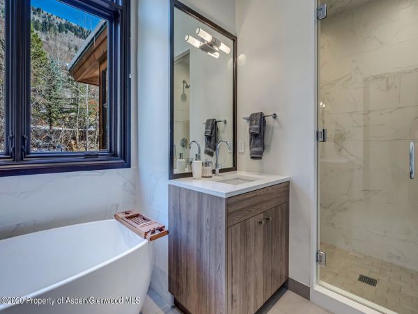 Aspen Home 987638