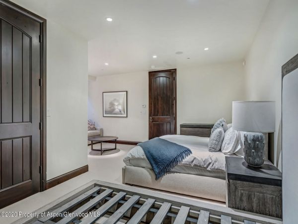 Aspen Home 987638