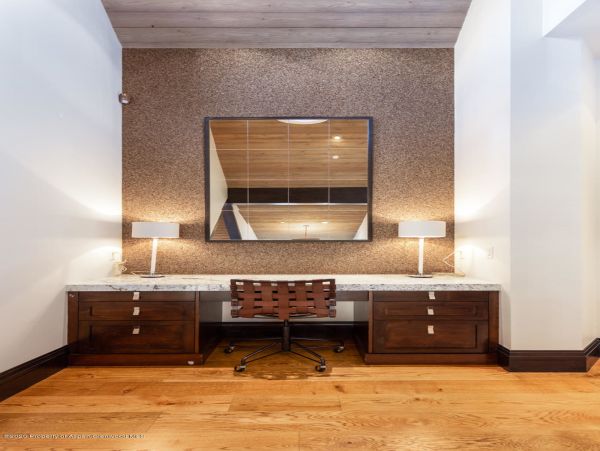 Aspen Home 987640