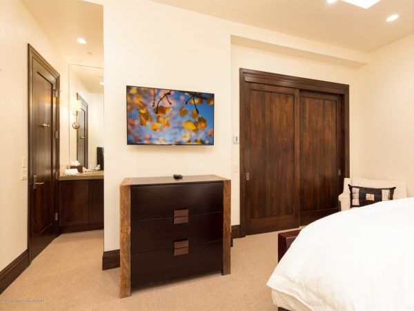 Aspen Home 987640