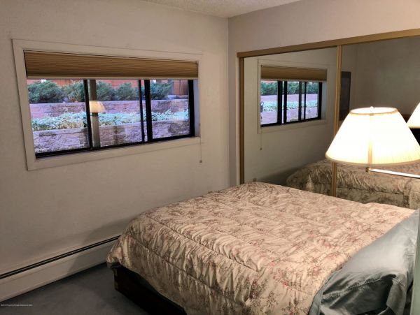 Aspen Home 987641