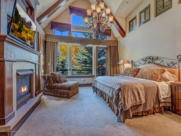 Aspen Home 987648