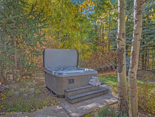Aspen Home 987648