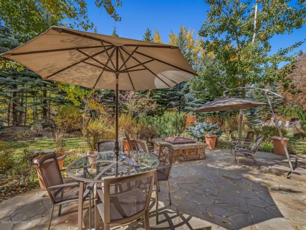 Aspen Home 987648