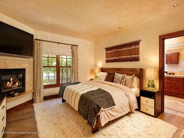Aspen Home 987650
