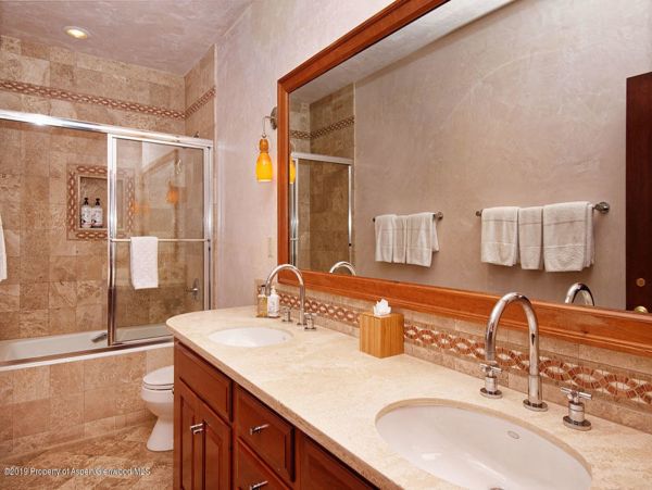 Aspen Home 987650