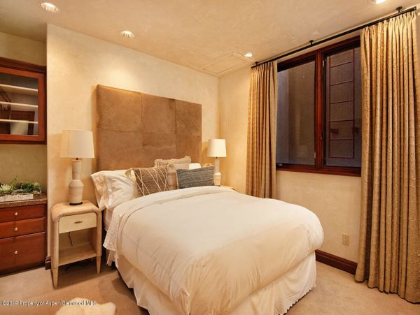 Aspen Home 987650