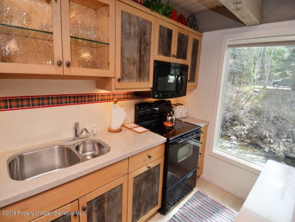 Aspen Home 987651