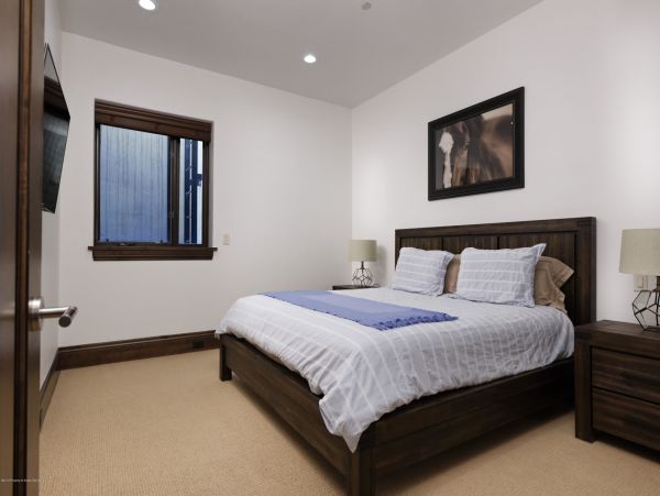 Aspen Home 987652