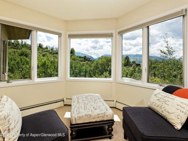 Aspen Home 987653