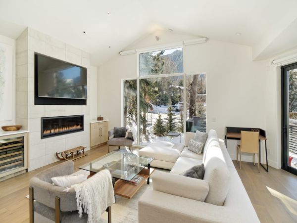 Aspen Home 987654