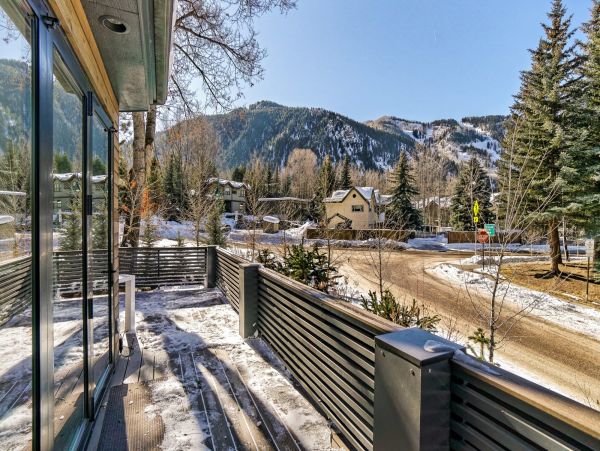 Aspen Home 987654
