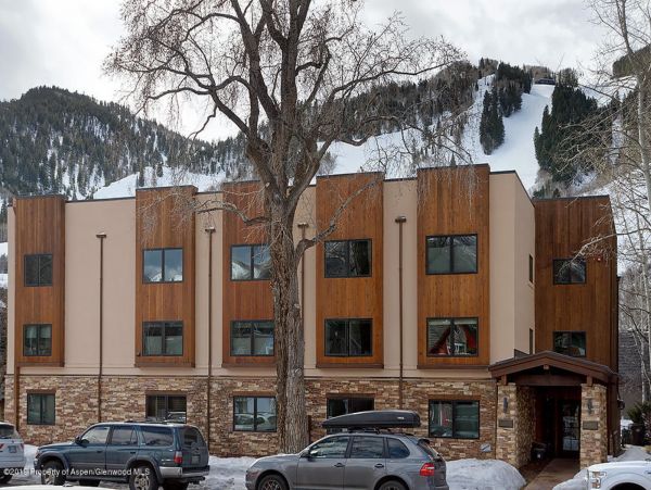 Aspen Home 987655