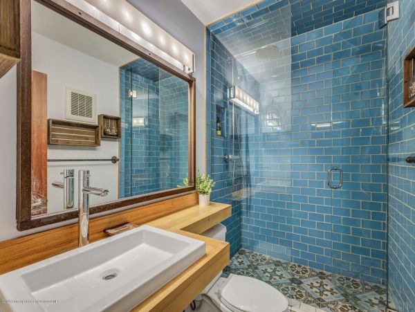 Aspen Home 987656