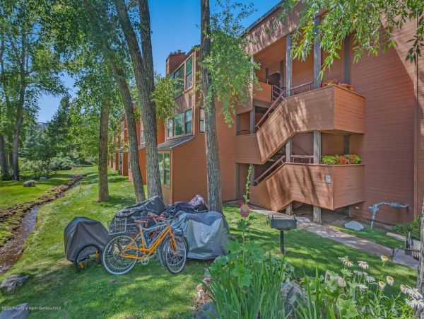 Aspen Home 987656
