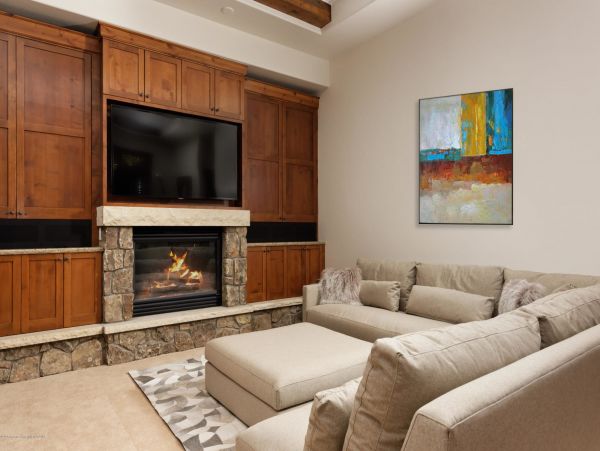 Aspen Home 987657