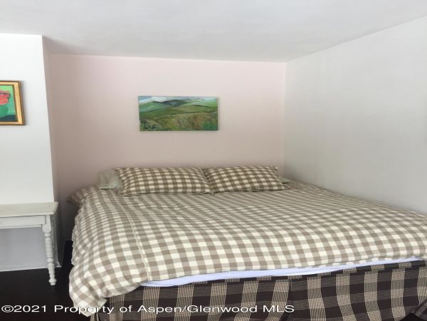 Aspen Home 987659
