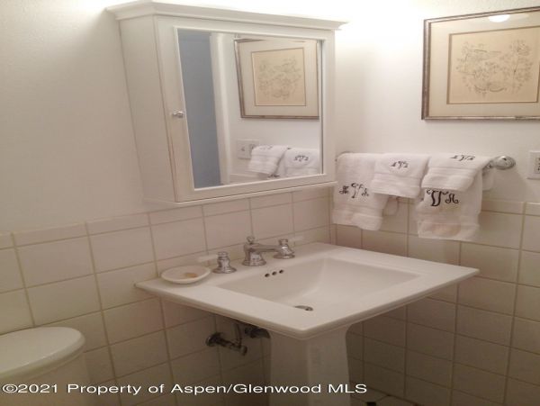 Aspen Home 987659