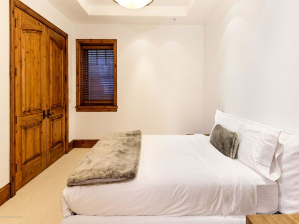 Aspen Home 987660