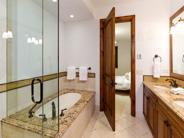 Aspen Home 987660