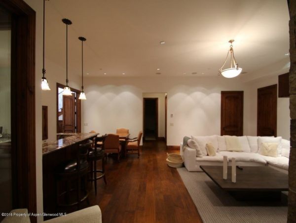 Aspen Home 987660