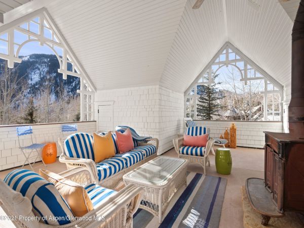 Aspen Home 987663