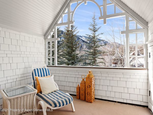 Aspen Home 987663