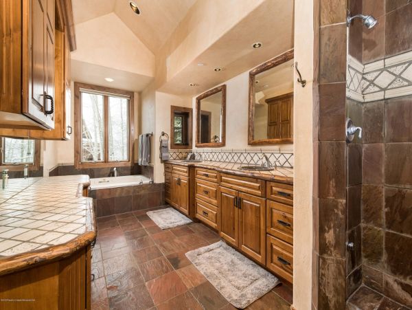 Aspen Home 987665