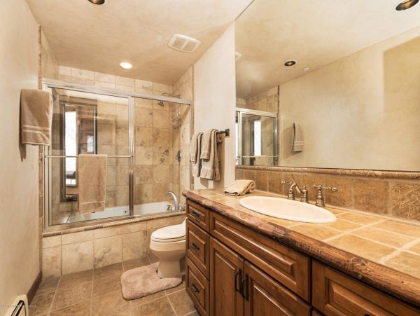 Aspen Home 987665