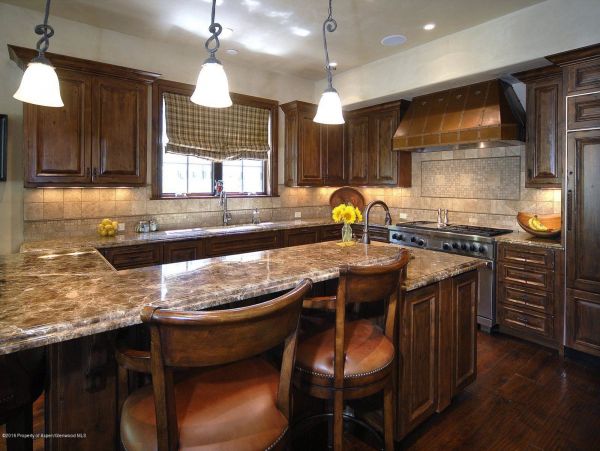 Aspen Home 987667