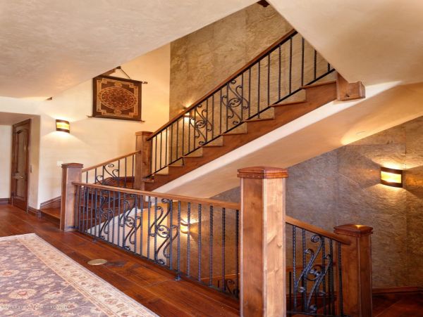 Aspen Home 987667