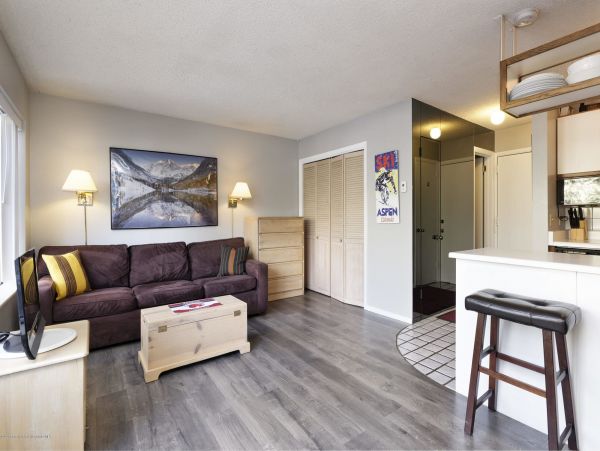 Aspen Home 987668