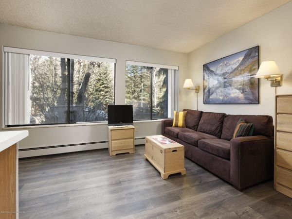 Aspen Home 987668