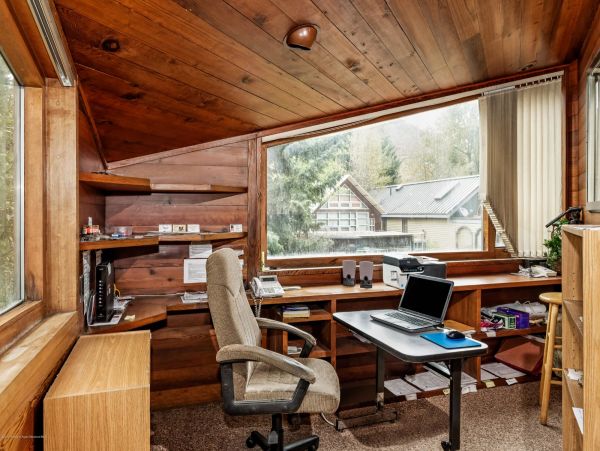 Aspen Home 987669