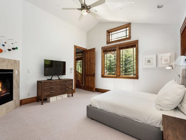 Aspen Home 987671