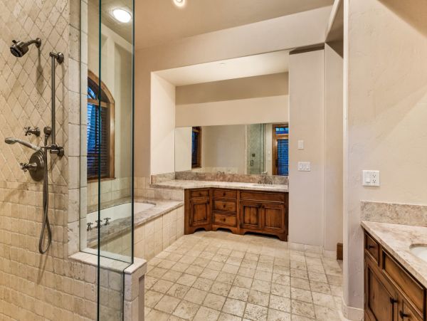 Aspen Home 987671